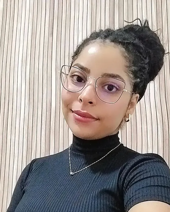 Retrato de Thais Lobo Silva